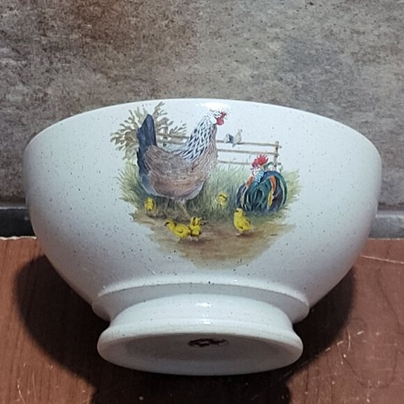 Atelier 2001 SA Limoges Porcelain Chicken Bowl - Picture 5 of 13